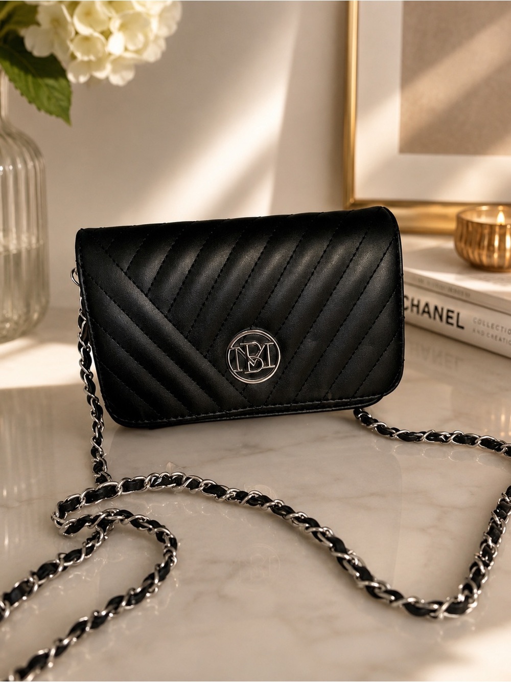 New Badgley Mischka Black Quilted Crossbody Bag